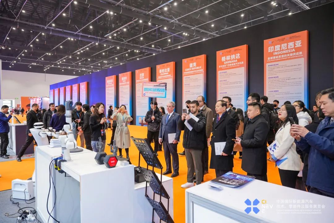 Breaking News! The 2025 China International New Energy Vehicle Technology, Parts, and Services Exhibition Grandly Opens!