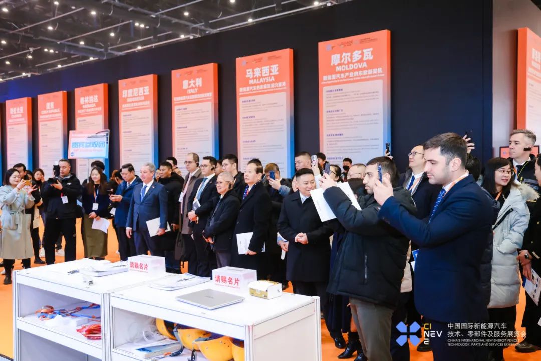 Breaking News! The 2025 China International New Energy Vehicle Technology, Parts, and Services Exhibition Grandly Opens!